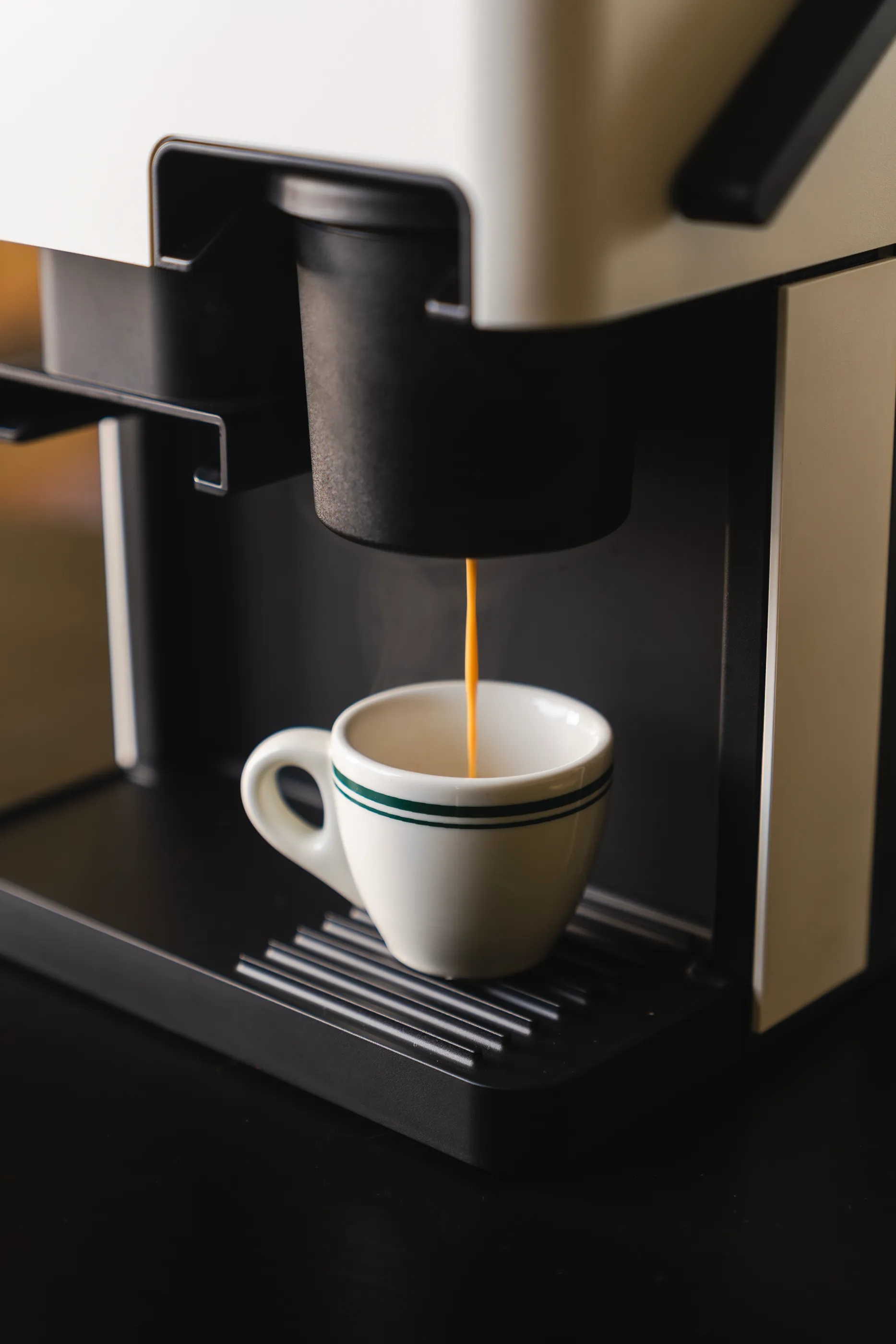 resource.cube4.gallery.items.item1b.title