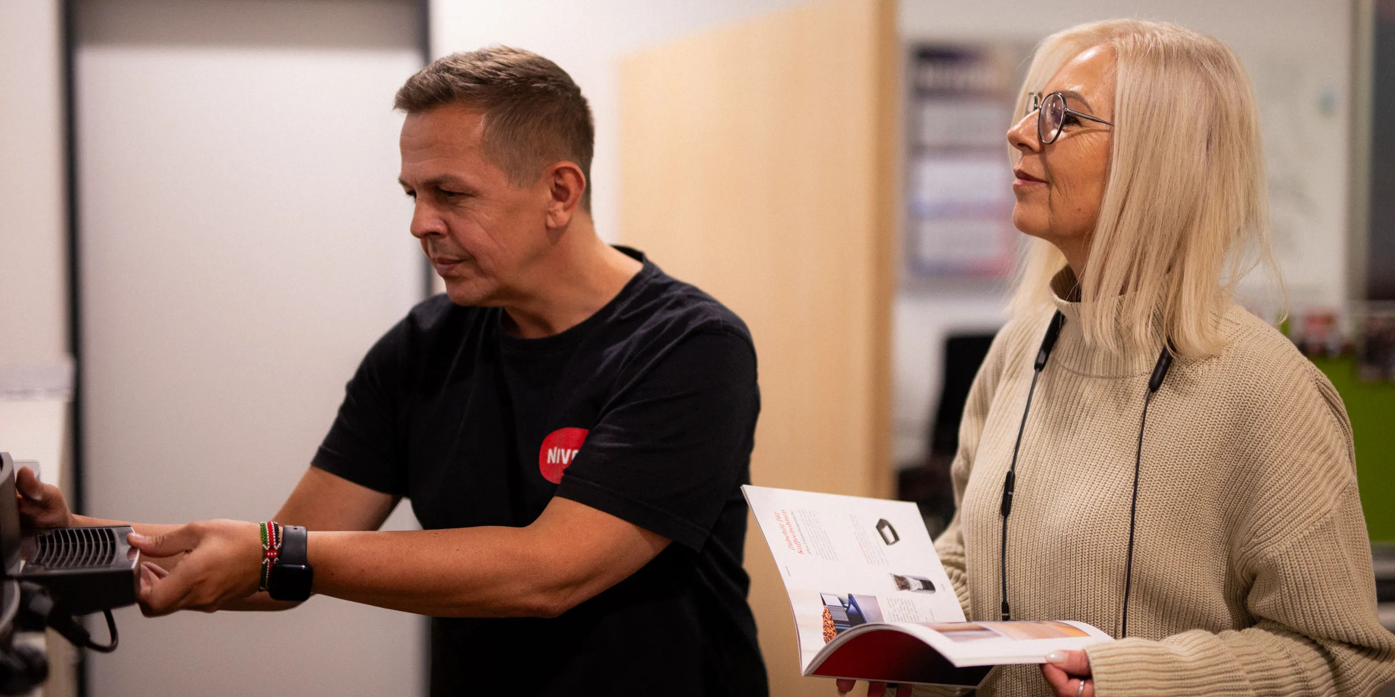 resource.brand.section.gallery.customer_satisfaction.title